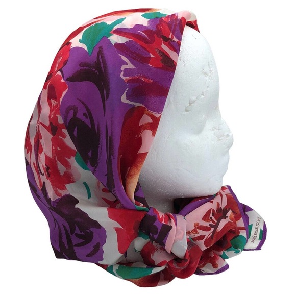 vintage Jacqueline Ferrar rose flower print square scarf silk 30" x 30" Japan - Picture 6 of 9